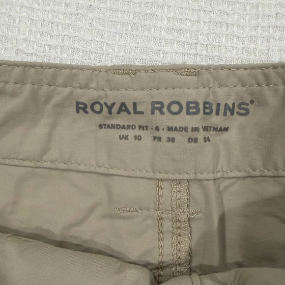 Royal Robbins Beige/Tan Travel Shorts - Picture 3 of 3